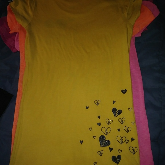 Cute PINK V.S. Tee XSmall - Picture 2 of 3